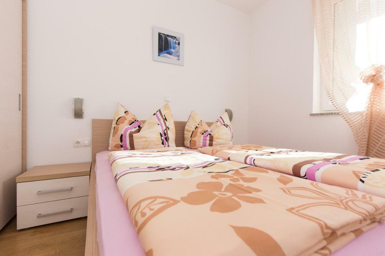 Villa Janja Jadranovo Bagian luar foto